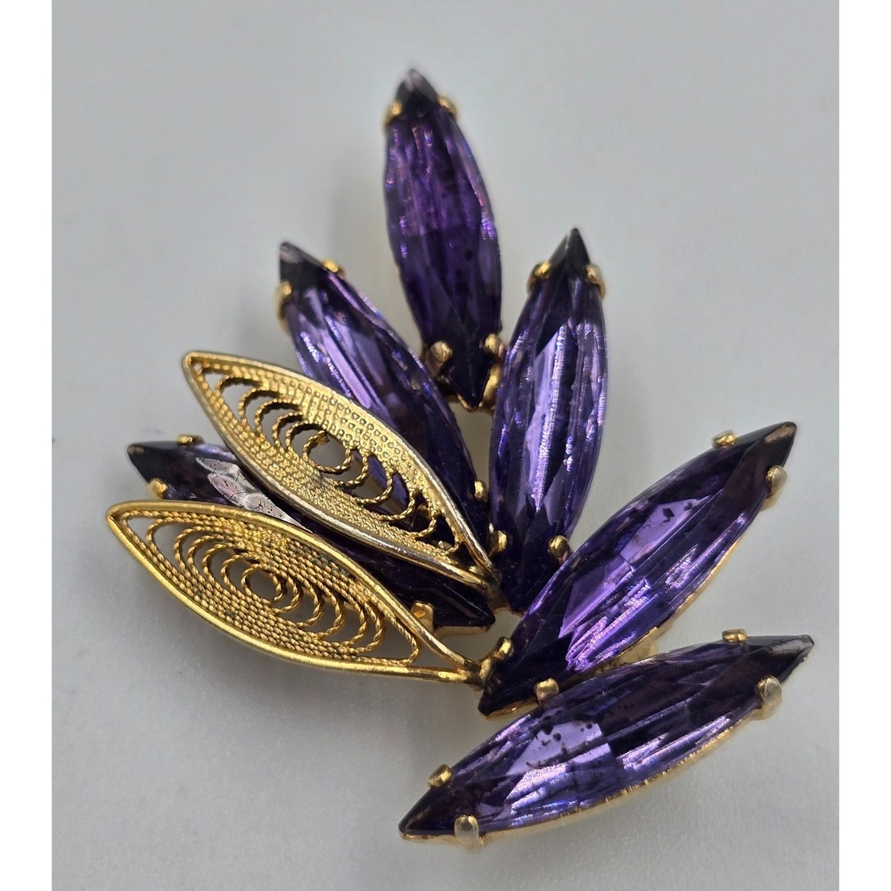 Vintage Purple Marquis Rhinestone Gold Tone Filigree Brooch Unsigned